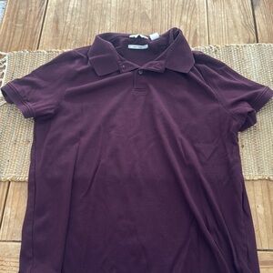 Calvin Klein 

Men’s M